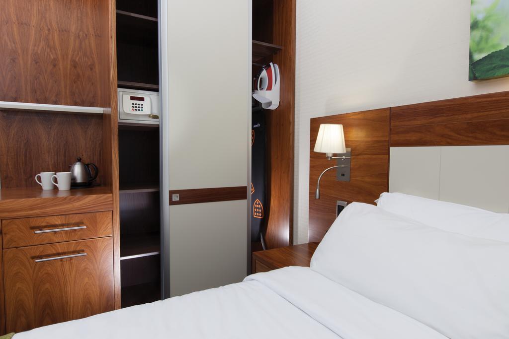 Doubletree By Hilton Cape Town Upper Eastside Hotell Eksteriør bilde